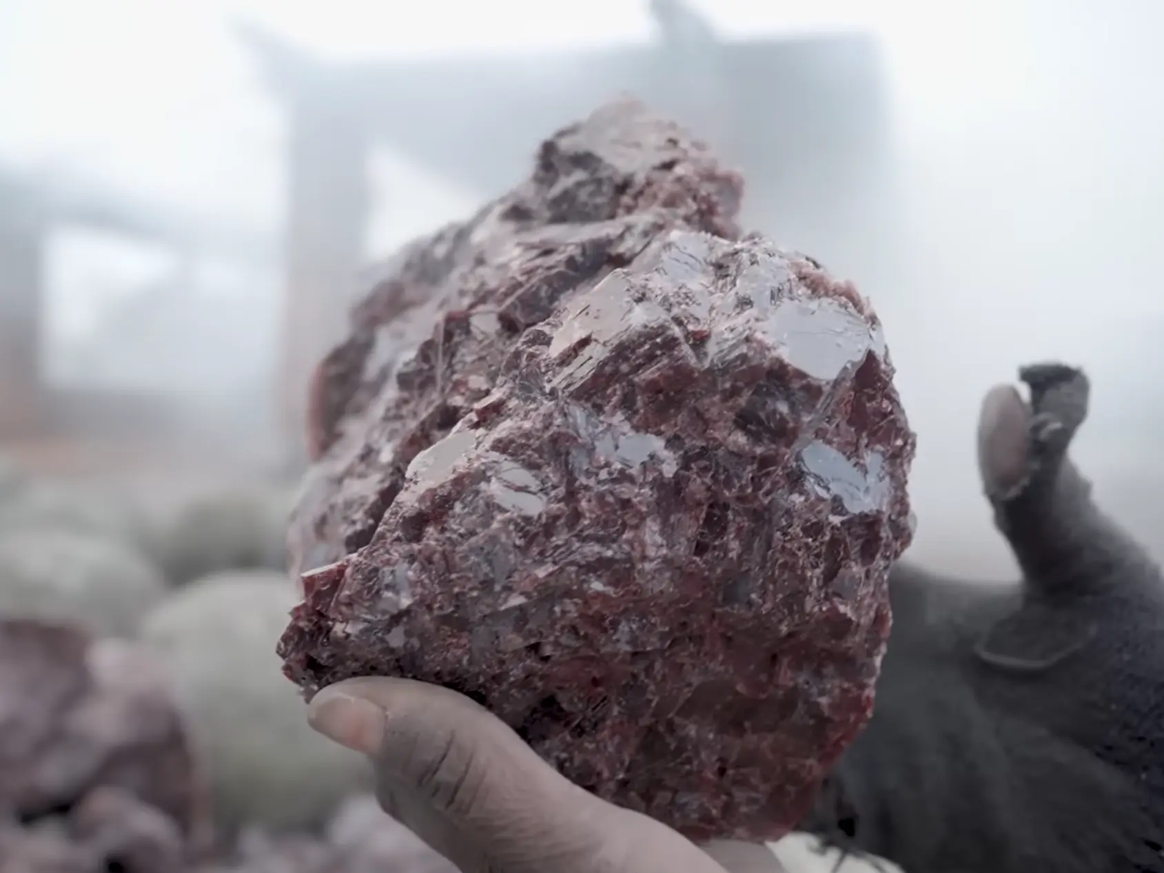 Himalayan Black Salt Lumps